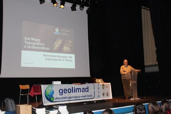  Conferencia sobre Geomática por el profesor de Ingeniería Geomática de la U.P.M José Manuel Benito